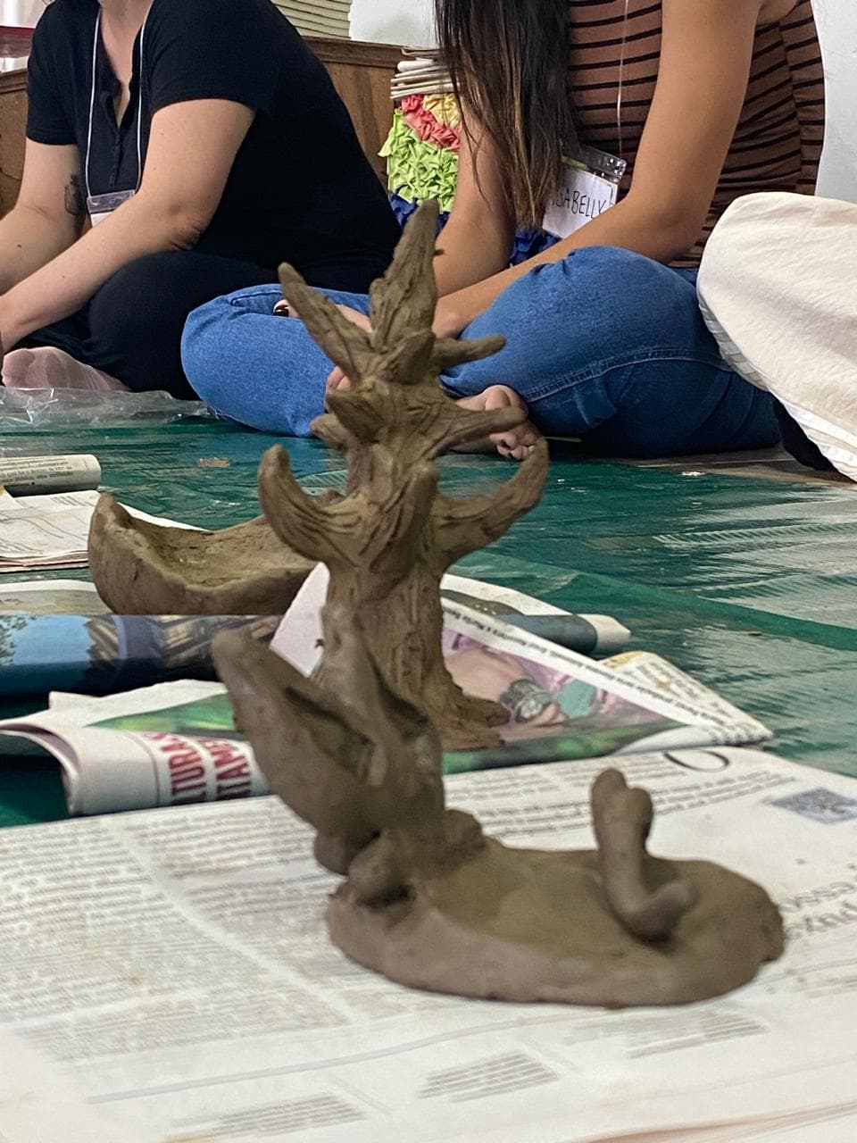 Registro da oficina de arte e infância na Casa do Encontro